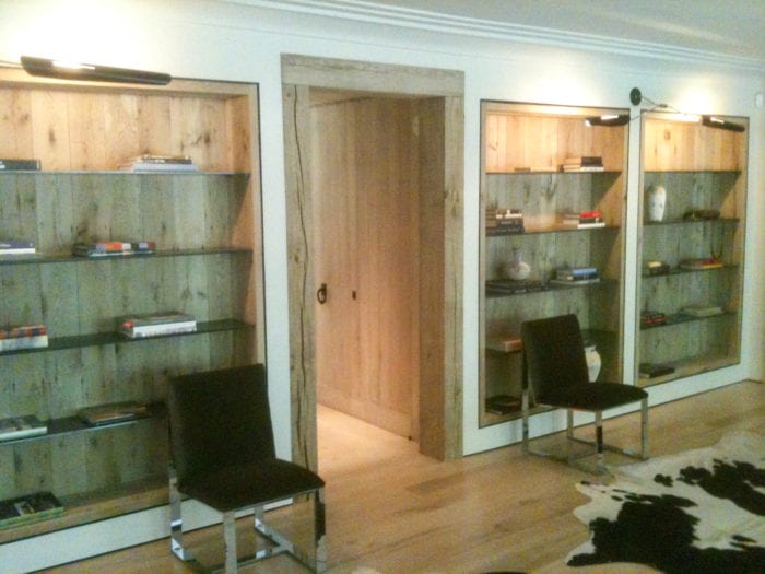 Built in Traditional Oak Bookshelves