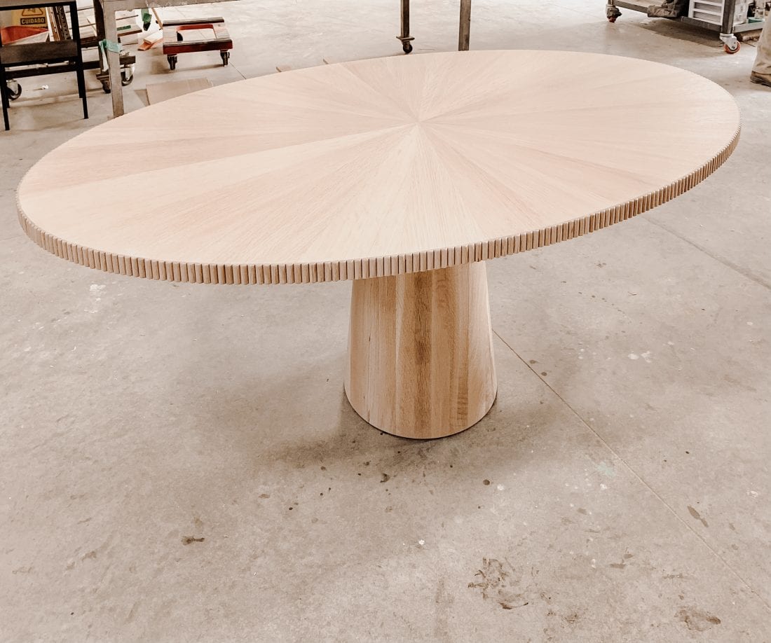 White Oak Radiate Table in Oval Shape