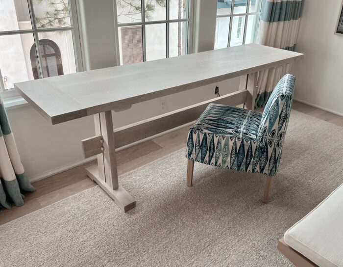 Traditional Desk