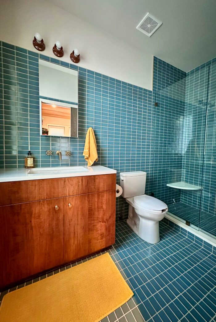 Colorful and Vibrant mid century modern bathroom